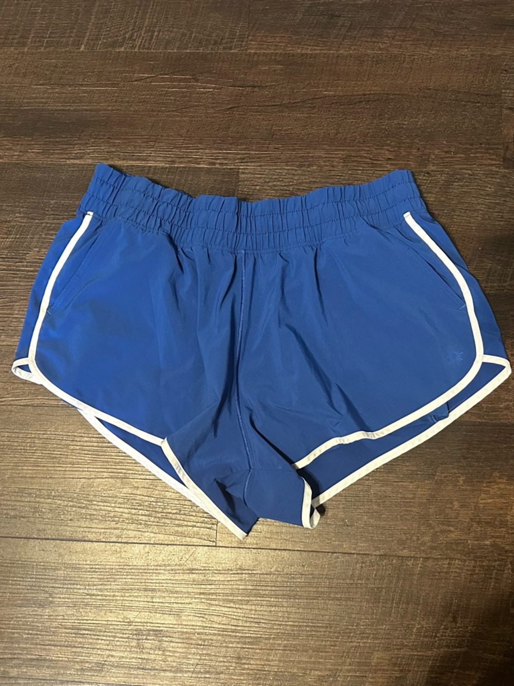 Offline by Aerie Hot Stuff low rise shorts!